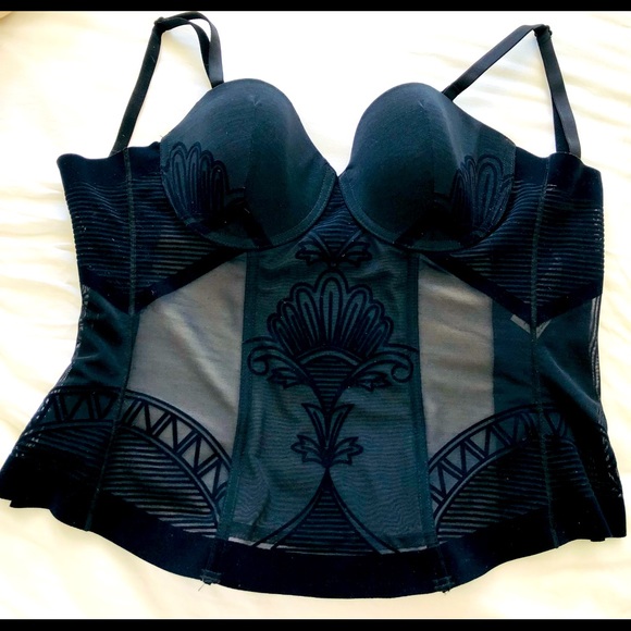 Nancy Ganz Other - Nancy Ganz Corset - 4 bones - 14 hook and eye